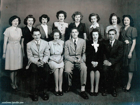 Class of 1946, courtesy of Karen Baroody '74
