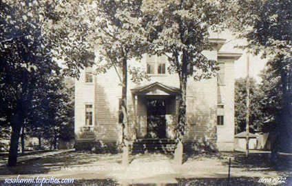 Savona Central School - on McCoy Street before moving to Lamoka (circa 1922, photo courtesy of Margarett and Sue Caward)